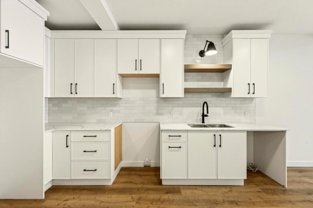 listing image 16514998555887748200