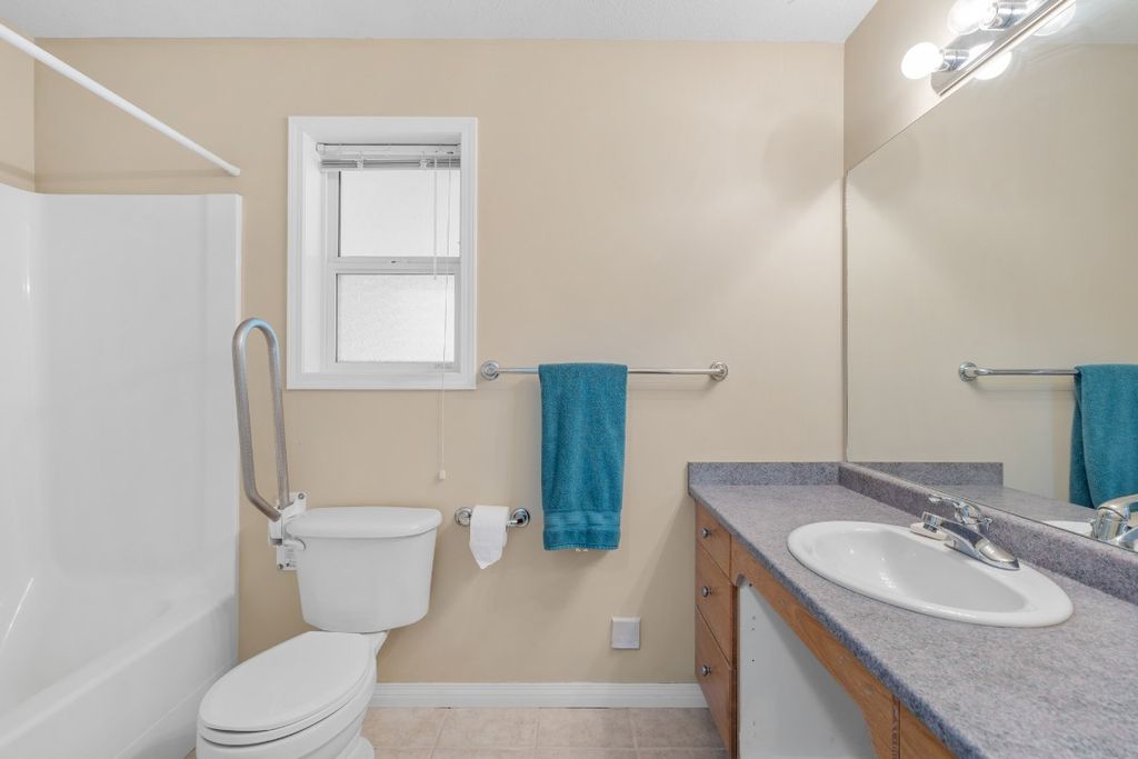 listing image 16511071635559187423