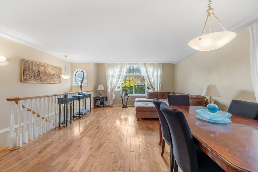 listing image 16515942705261688114
