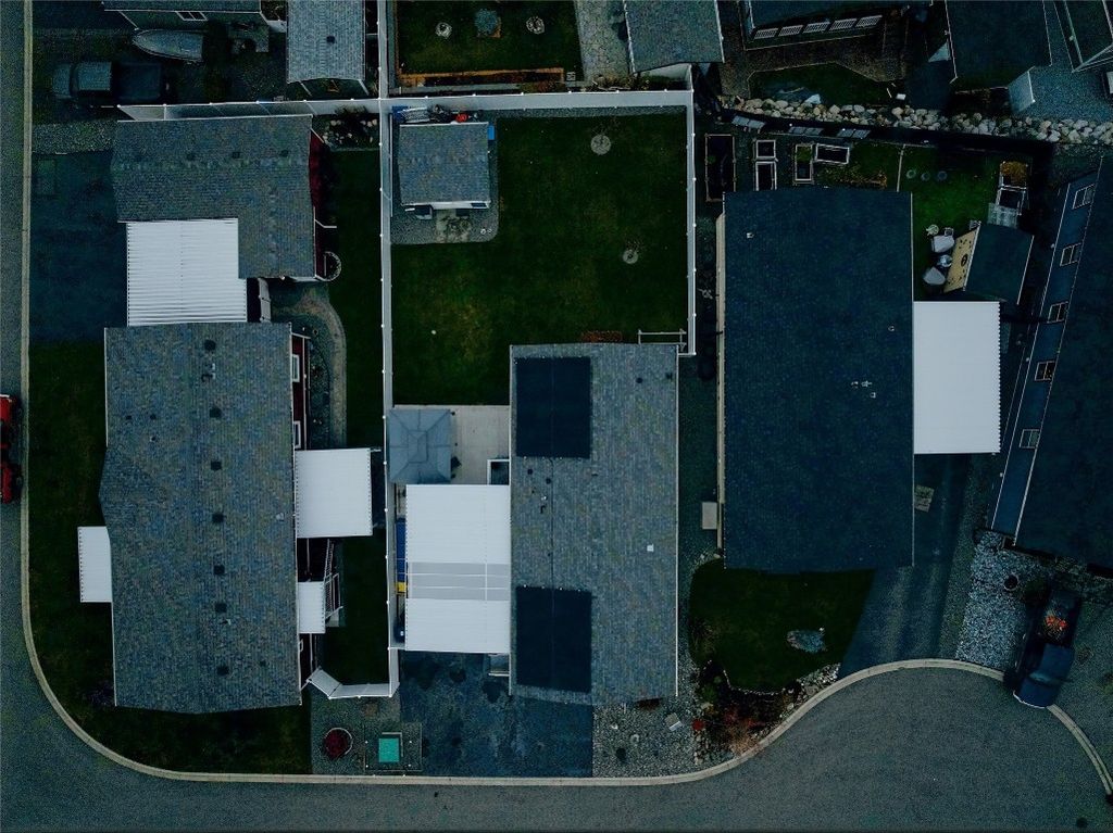 listing image 16519624992883876892