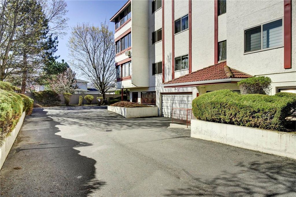 listing image 16515226989761721694
