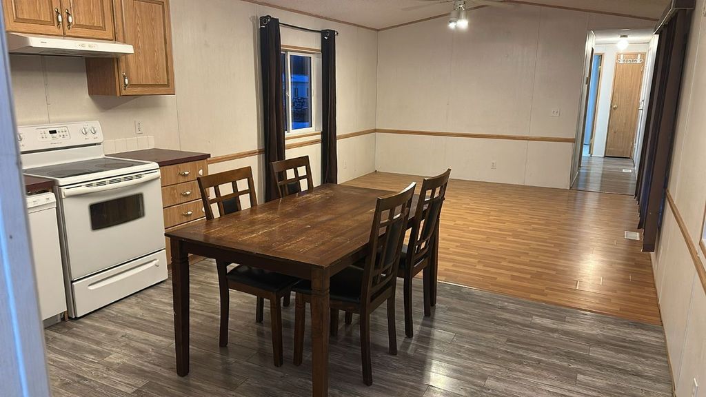 listing image 16519654172315050721