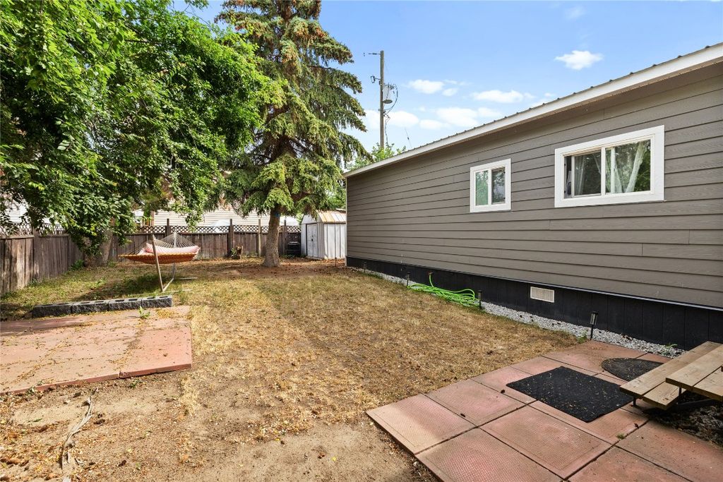 listing image 16512530741142038831