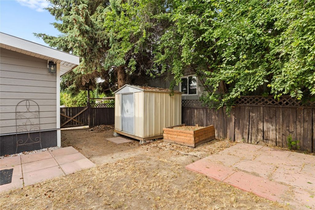 listing image 16514398184686063494