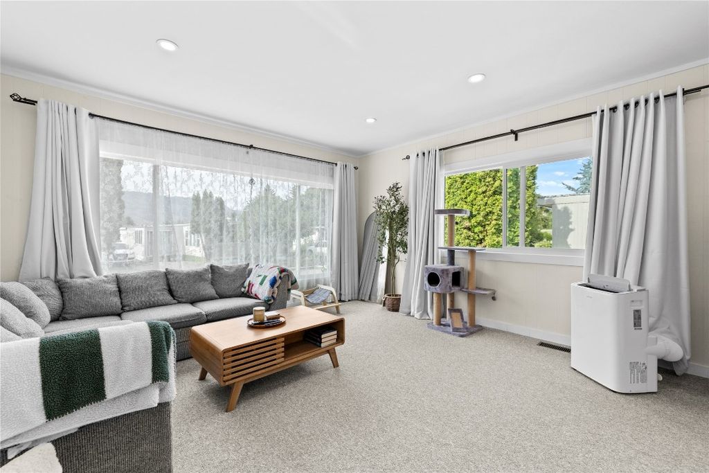 listing image 16510584191335540532