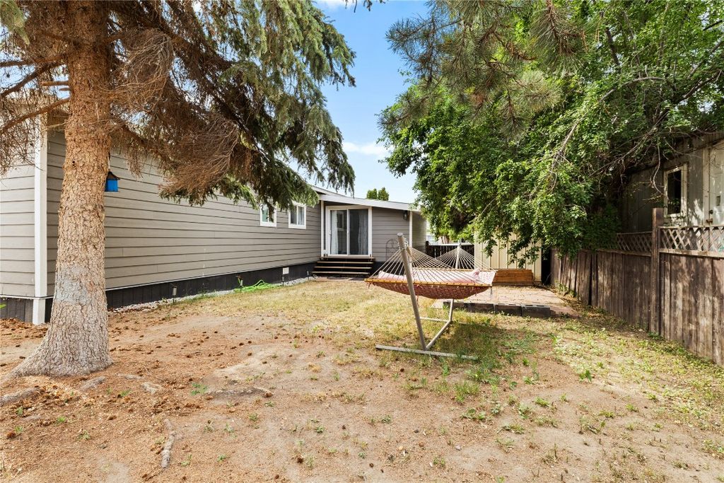 listing image 16518556478956405203