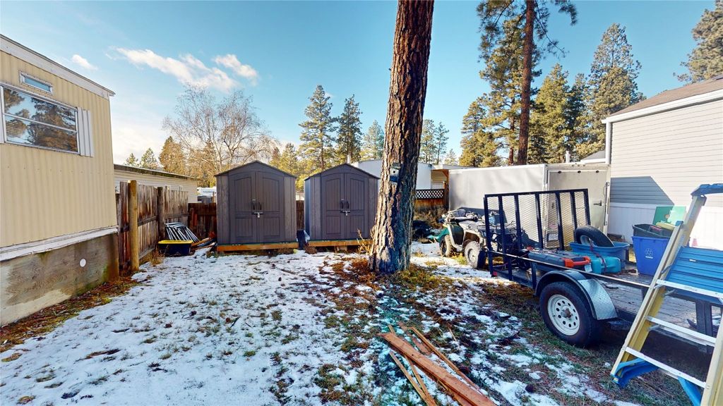 listing image 16517225941668547990