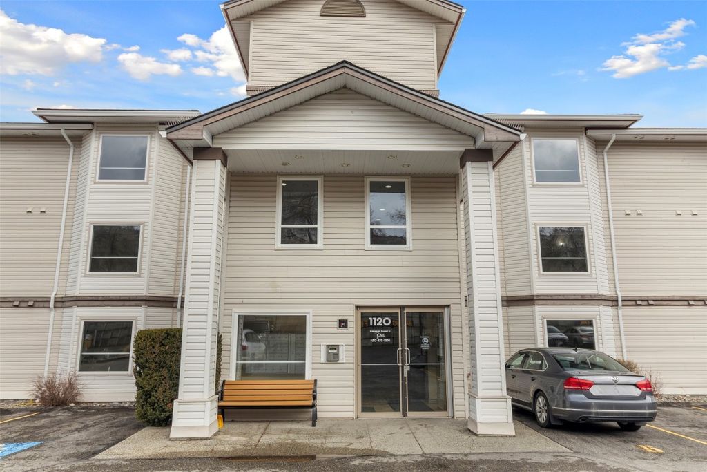 listing image 16516921229132802850