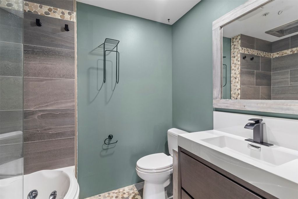 listing image 16511096453650151383