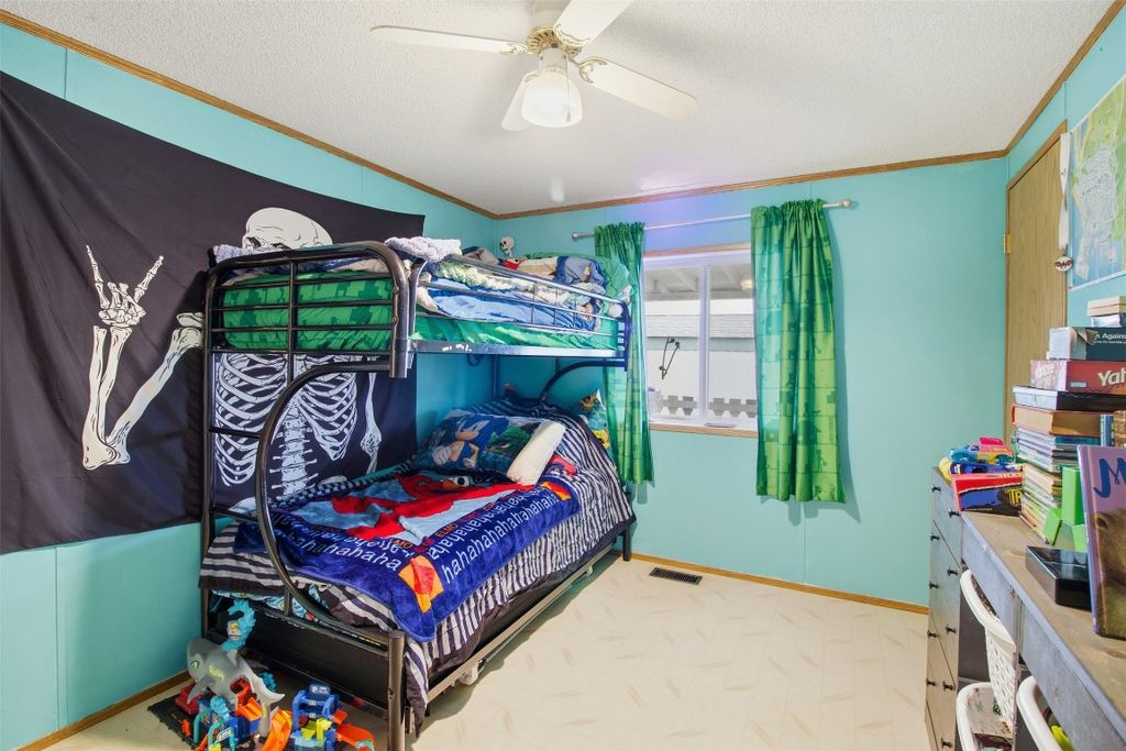 listing image 16510093075980931796