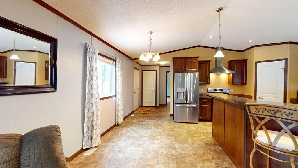 listing image 16516082032996738020