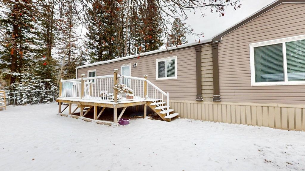 listing image 16518244987410275450