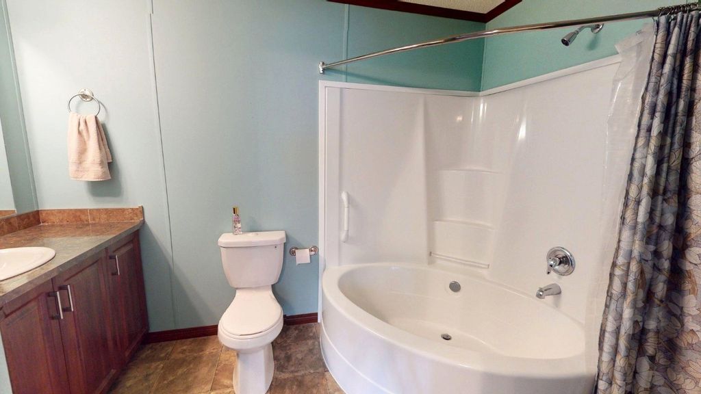 listing image 16519931957003477862