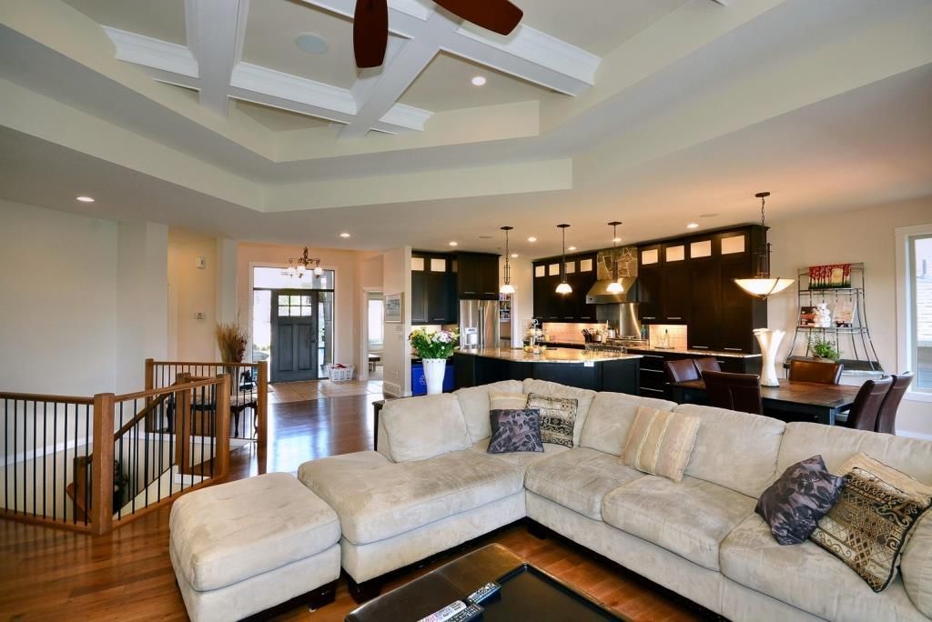listing image 16510325699100638079
