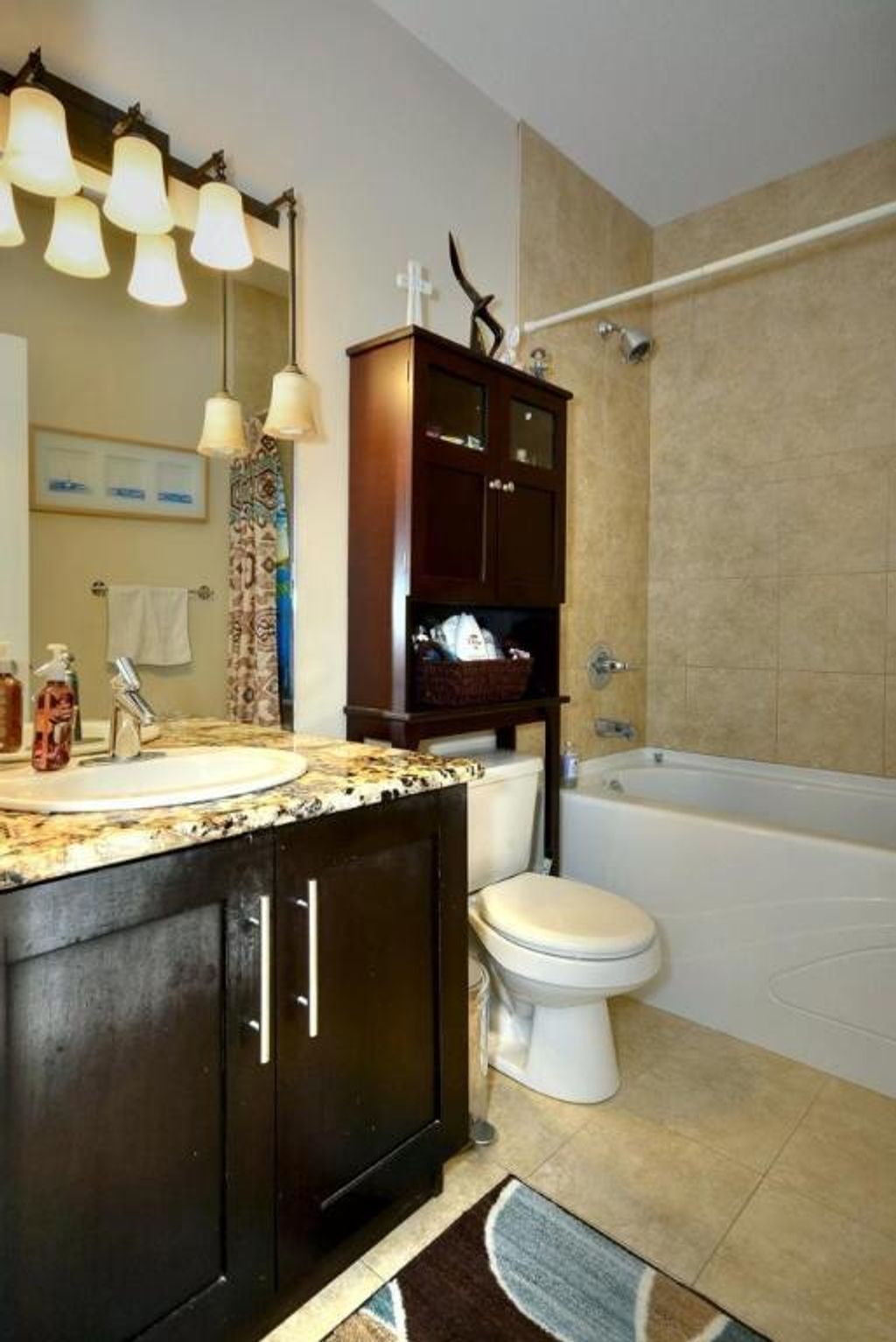 listing image 16519072184234468685
