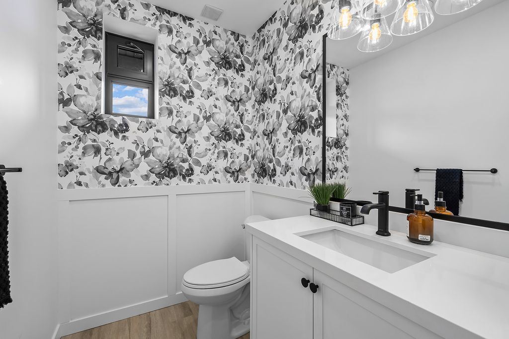 listing image 16513121176016935457