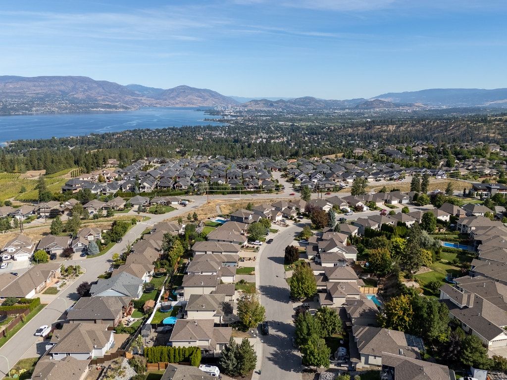 listing image 16510157049587420339