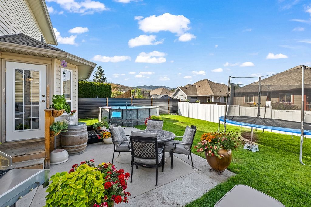 listing image 16511643178469712728