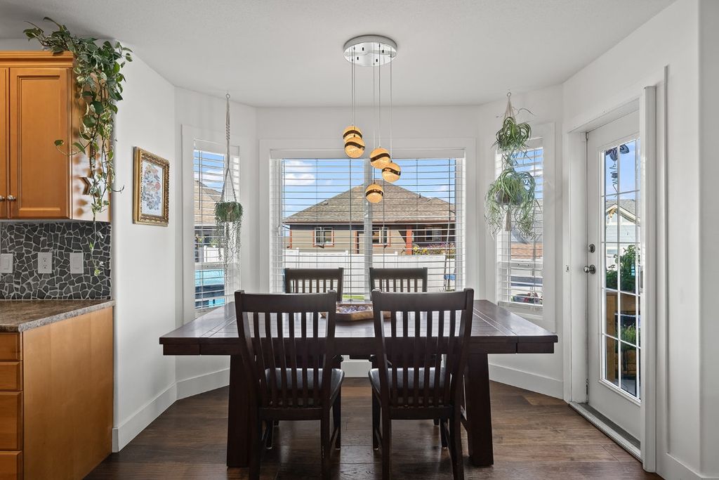 listing image 16518669176832531998