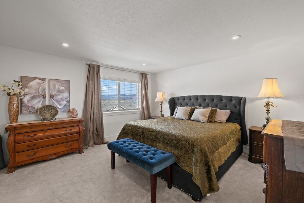 listing image 16517382171354079420