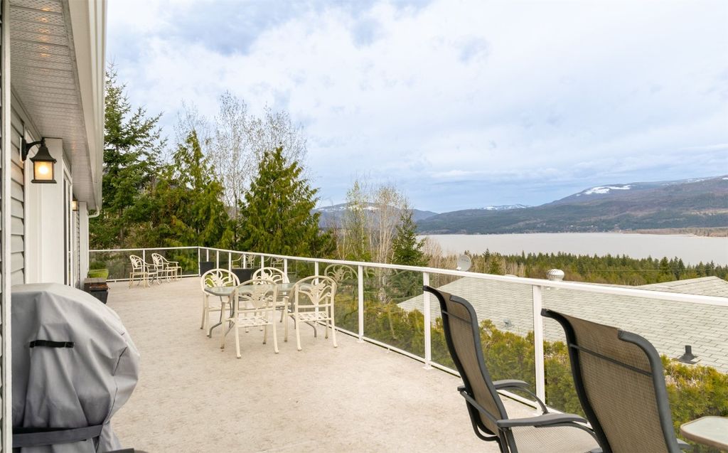 listing image 16512320656633112012