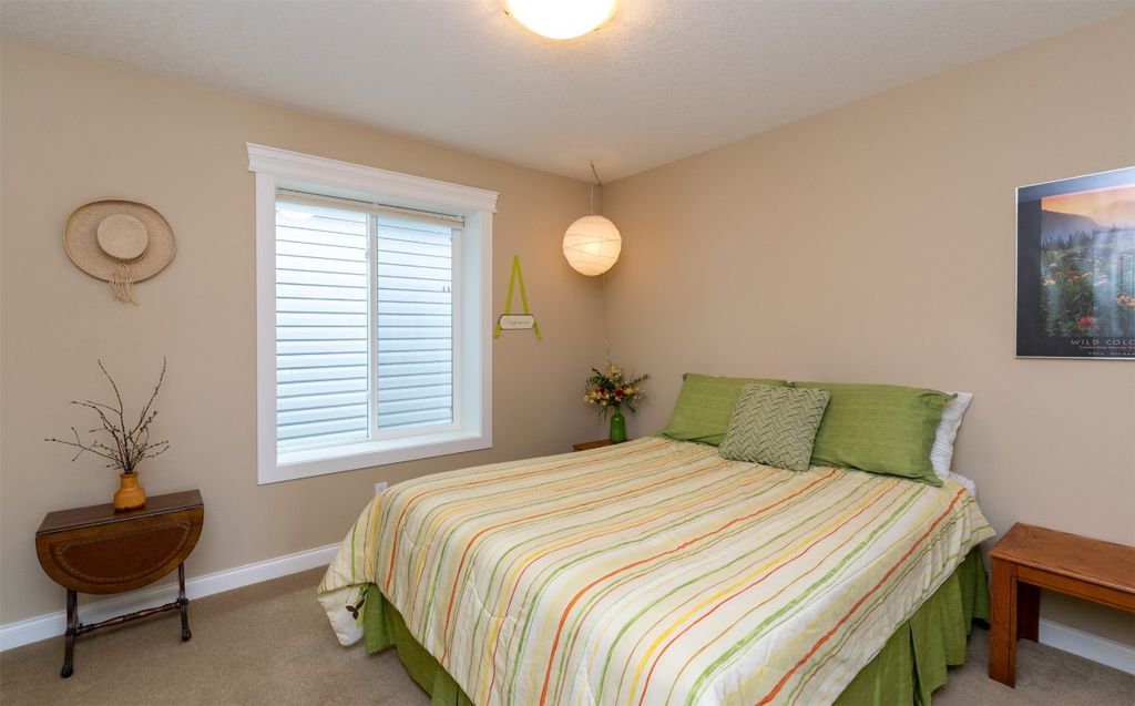 listing image 16518117675020218842