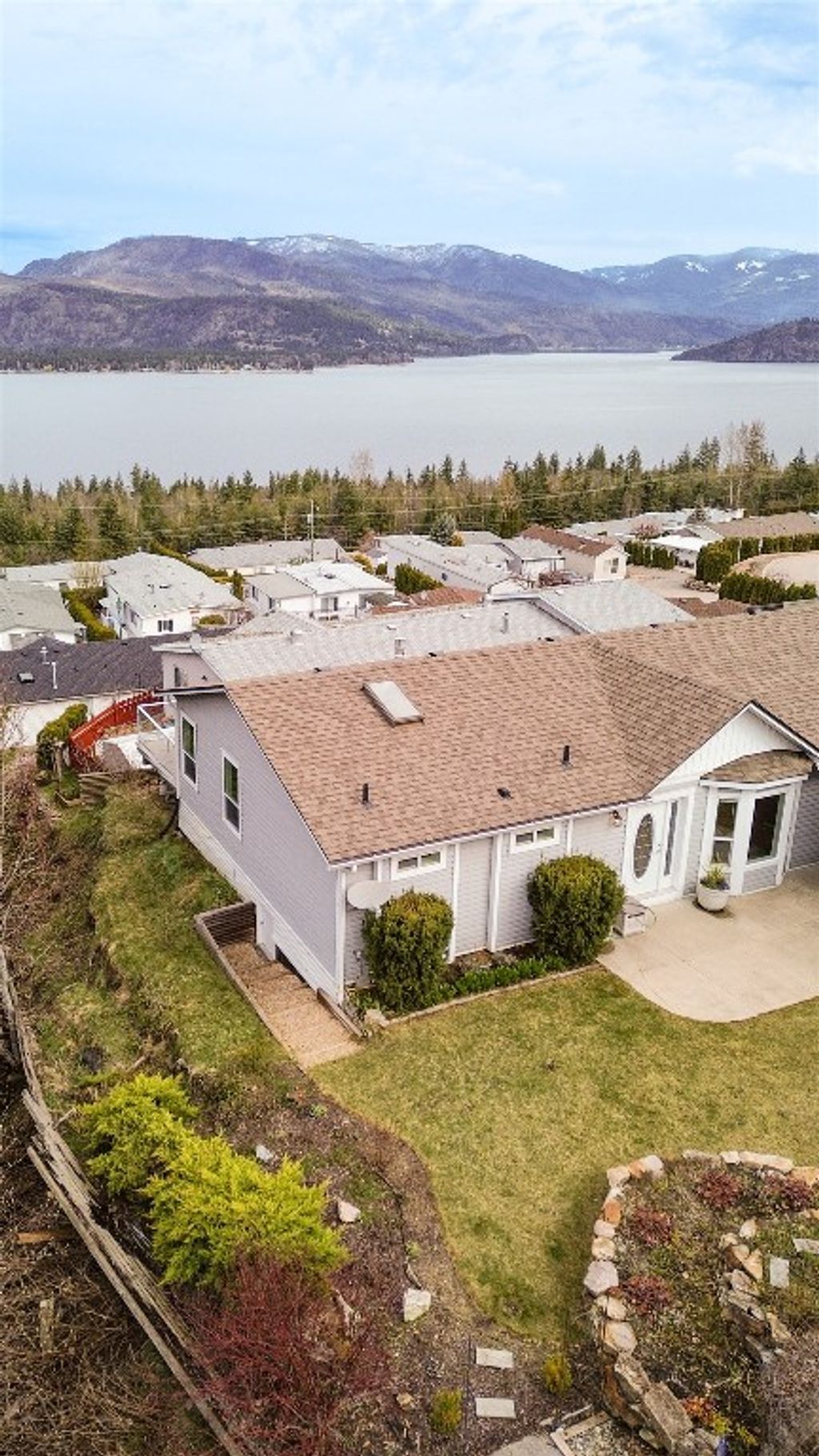 listing image 16515061406133154850