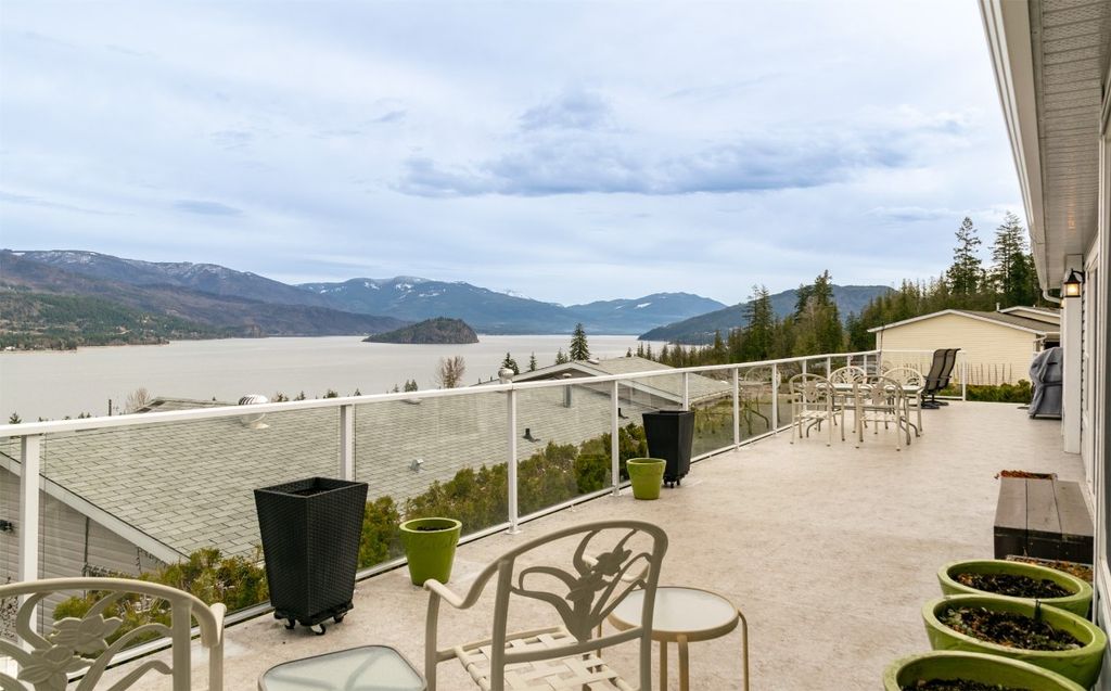 listing image 16511876869131018324