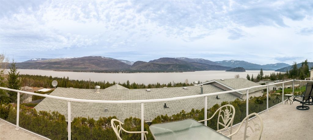 listing image 16519525761495395400