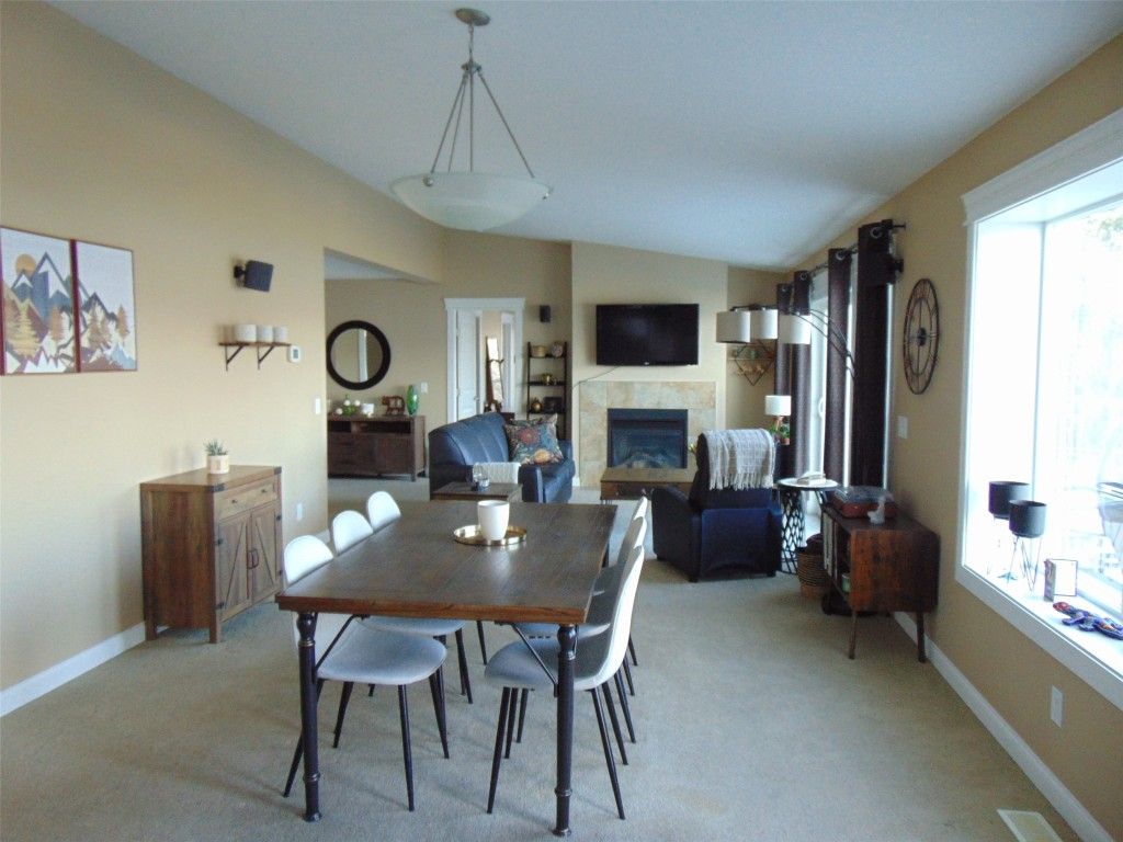 listing image 16510036697793176656