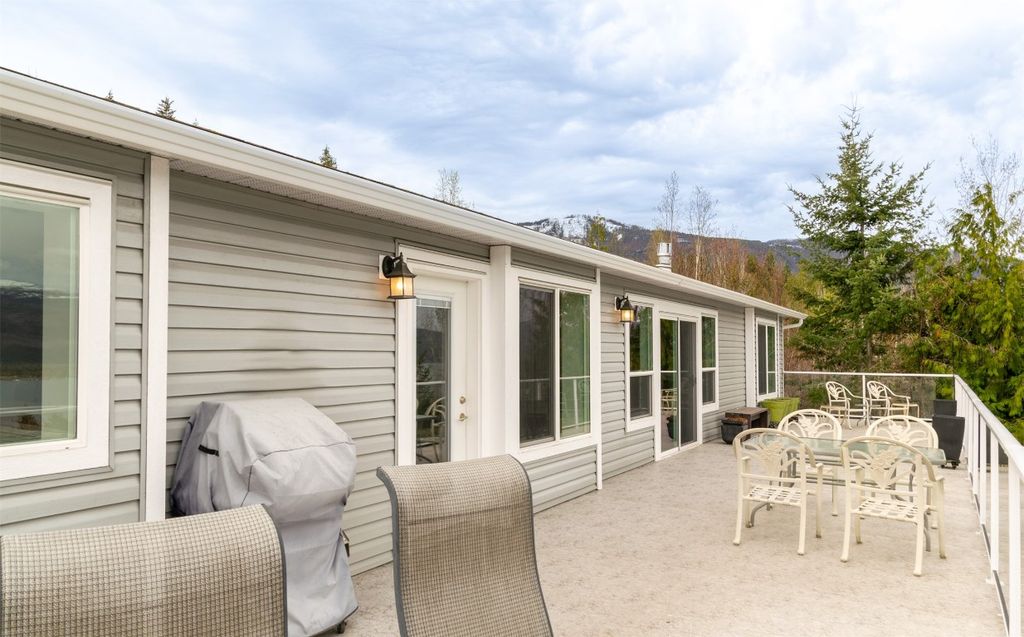 listing image 16518577171242424340