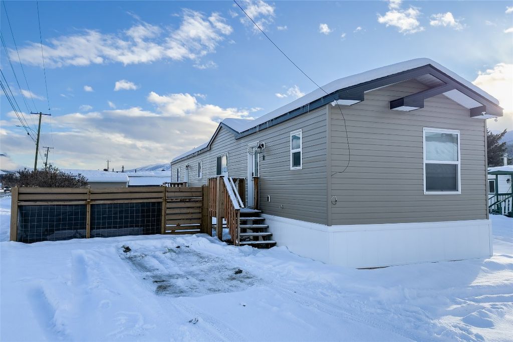 listing image 16511003877030998495