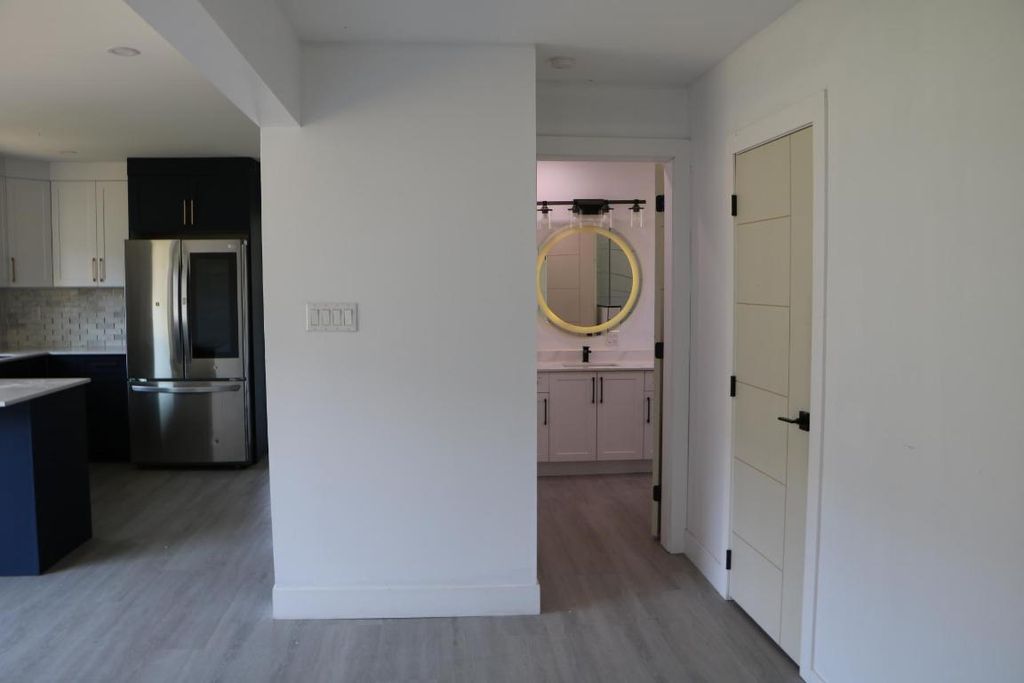listing image 16513085572930367988