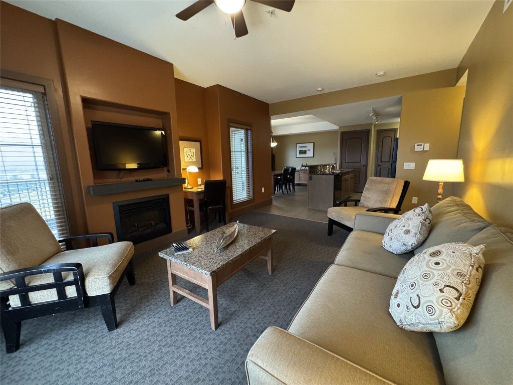 listing image 16516665898380652107