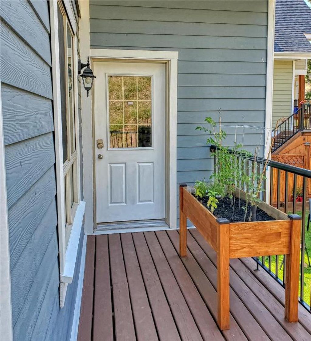 listing image 16512932073663089900