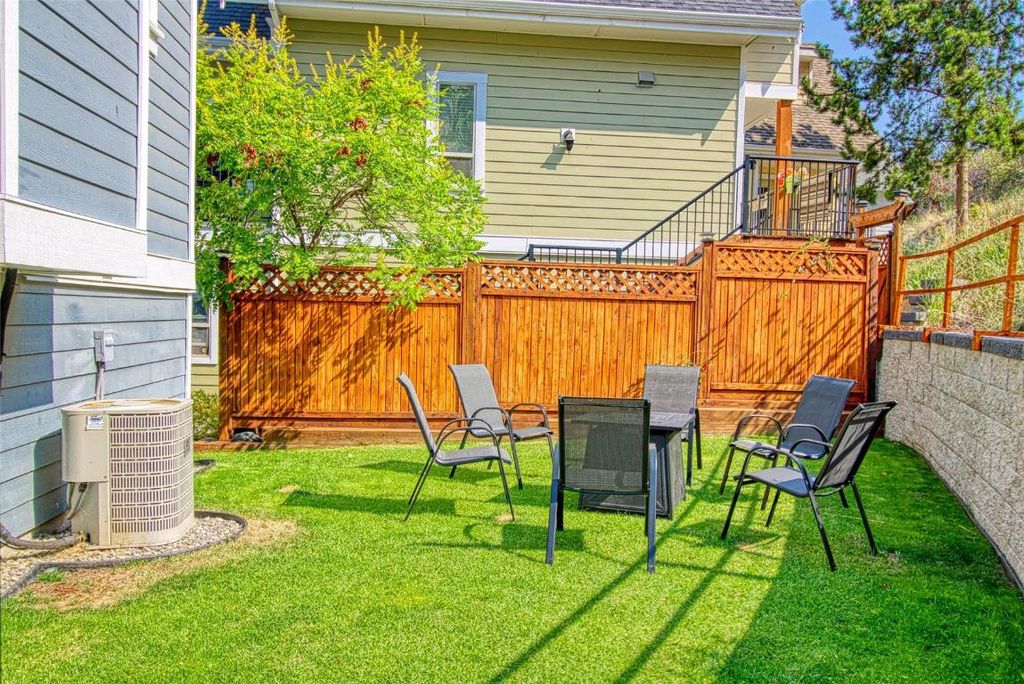 listing image 16513795237645430874