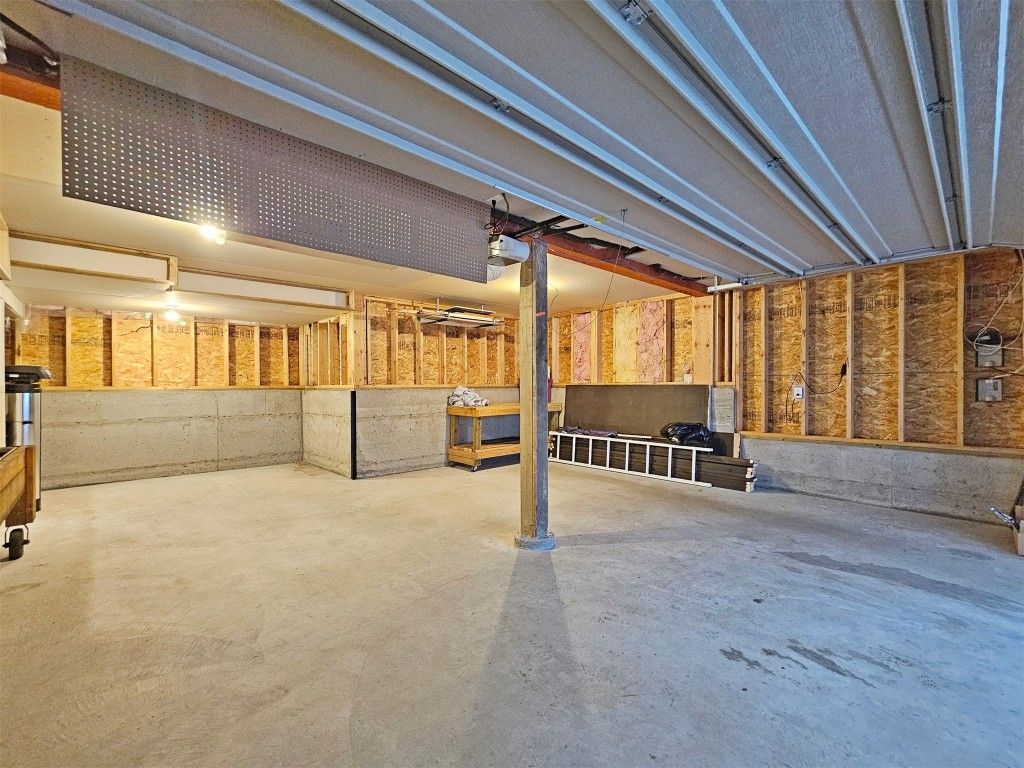 listing image 16513017088720283287