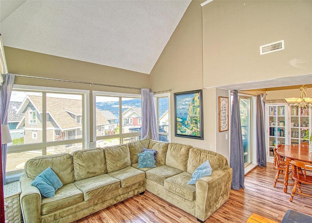 listing image 16513678021493280247