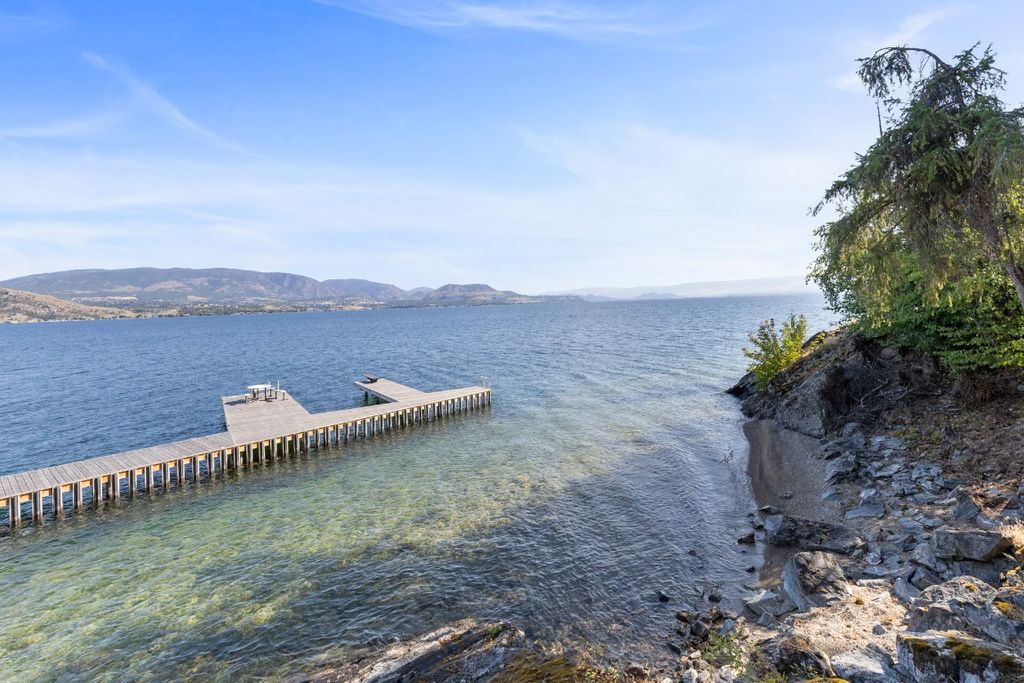 listing image 16513476102710702452