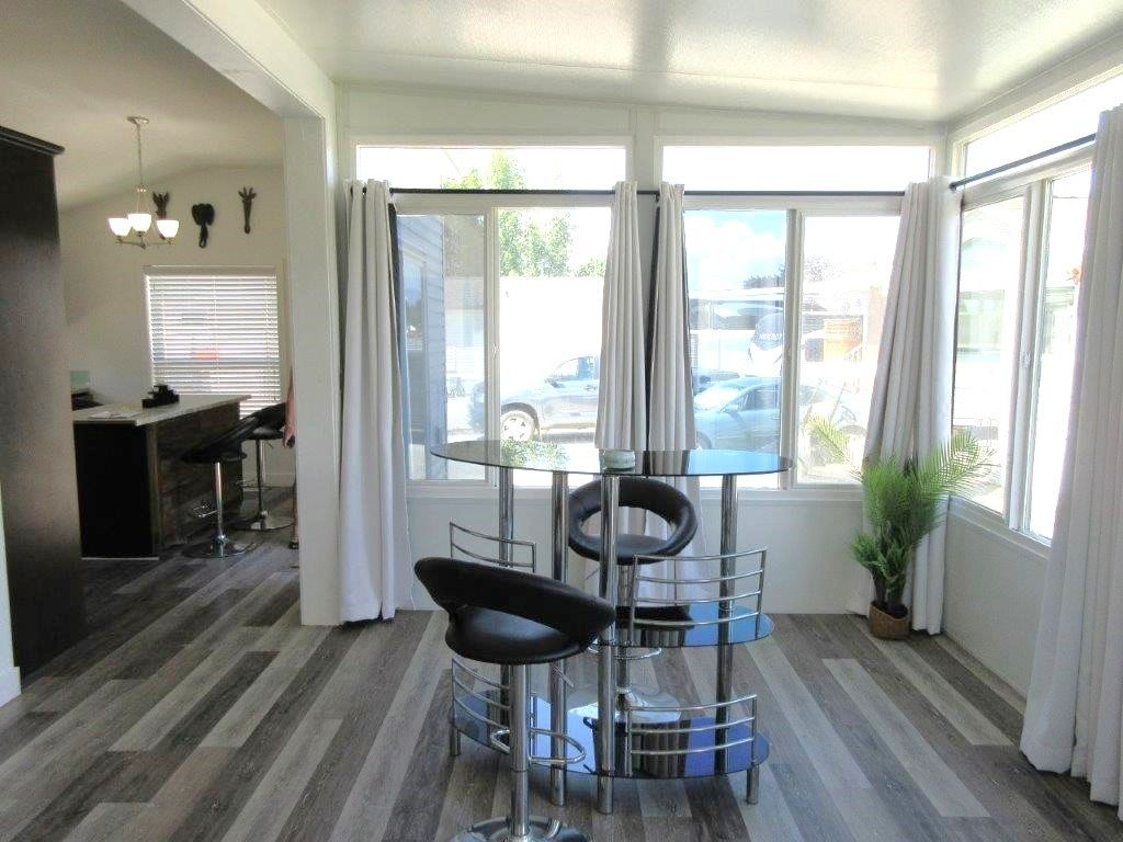 listing image 16516456827488653284