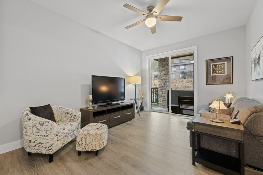 listing image 16515838775517095922