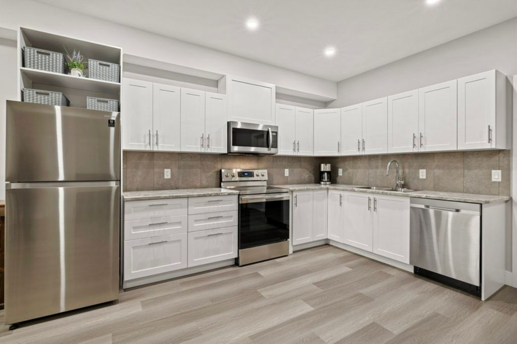 listing image 16517486023993799284