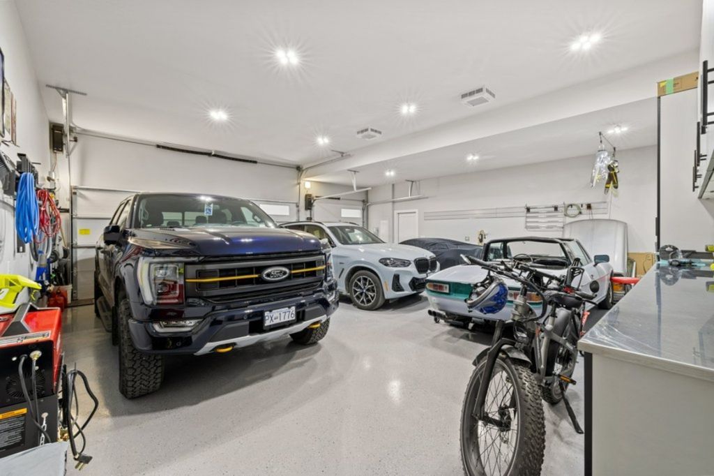 listing image 16513972325530739570