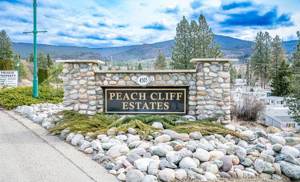 listing image 16517845433268387343