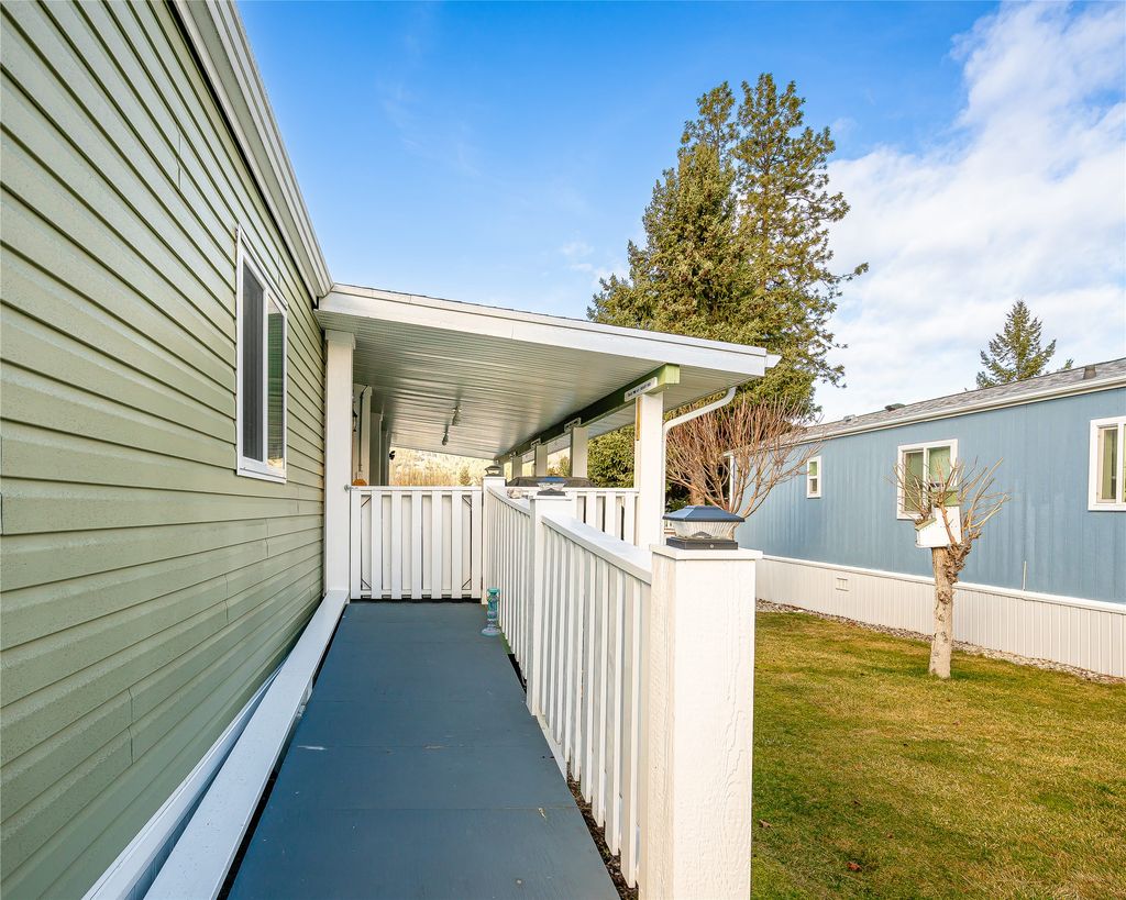 listing image 16515049173470425540