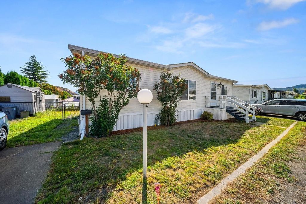 listing image 16516903852834244175