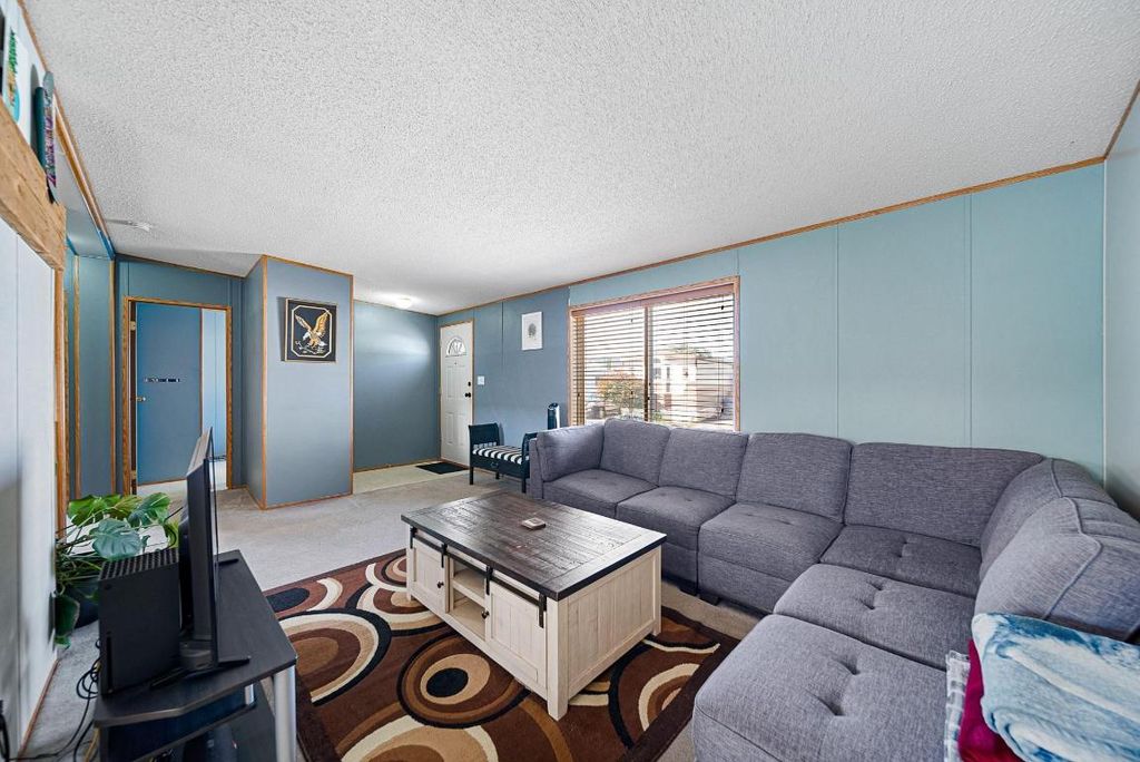 listing image 16519898442400399174