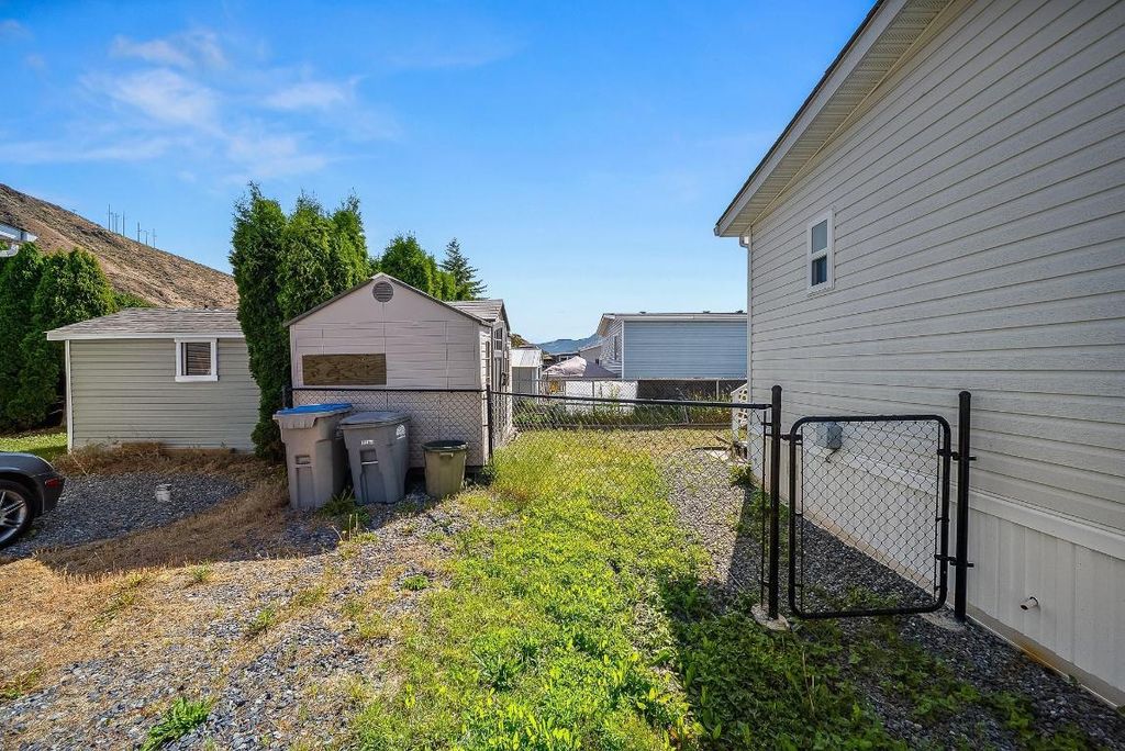 listing image 16511573792039524199