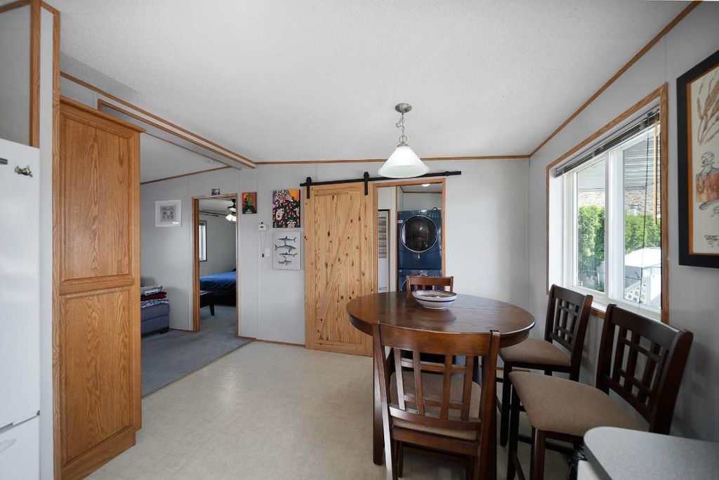 listing image 16515035809998703140