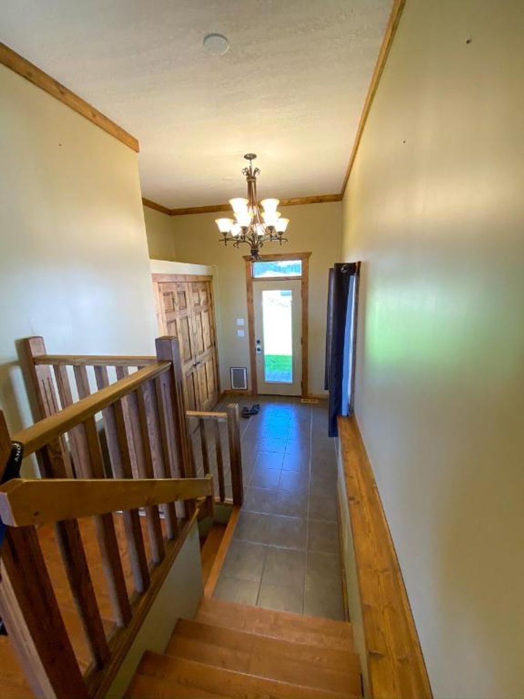 listing image 16515941244842300484